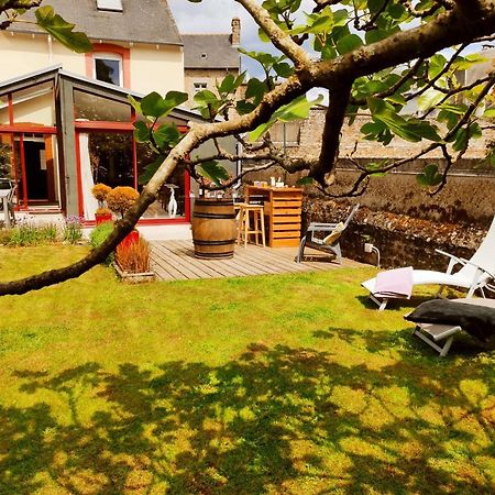쎙브히육 Aux Trois Palmiers B&B 외부 사진