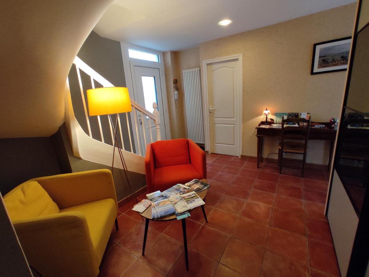 쎙브히육 Aux Trois Palmiers B&B 외부 사진