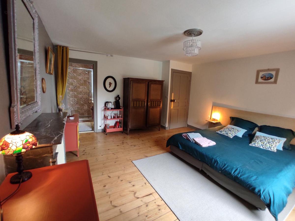 쎙브히육 Aux Trois Palmiers B&B 외부 사진
