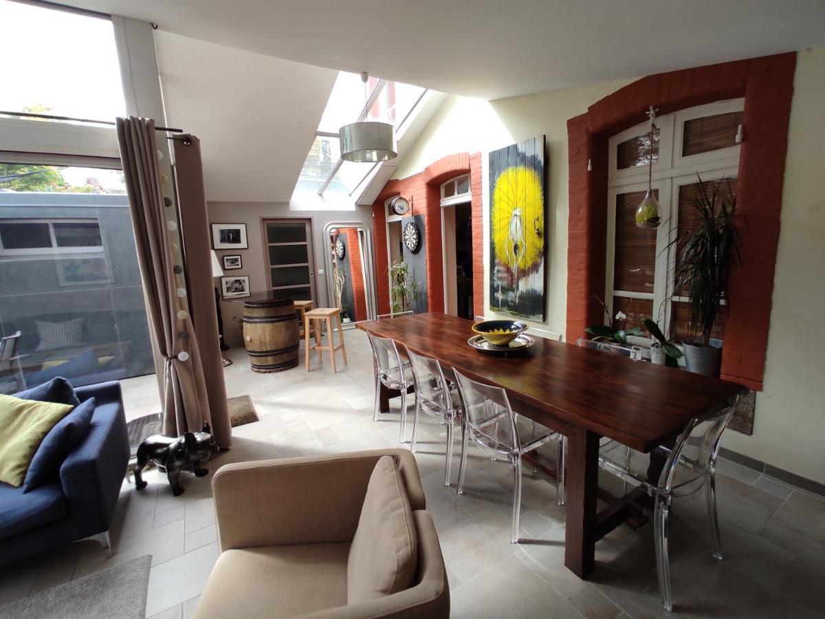 쎙브히육 Aux Trois Palmiers B&B 외부 사진