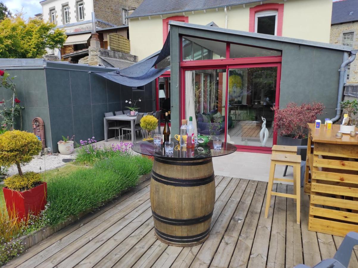 쎙브히육 Aux Trois Palmiers B&B 외부 사진