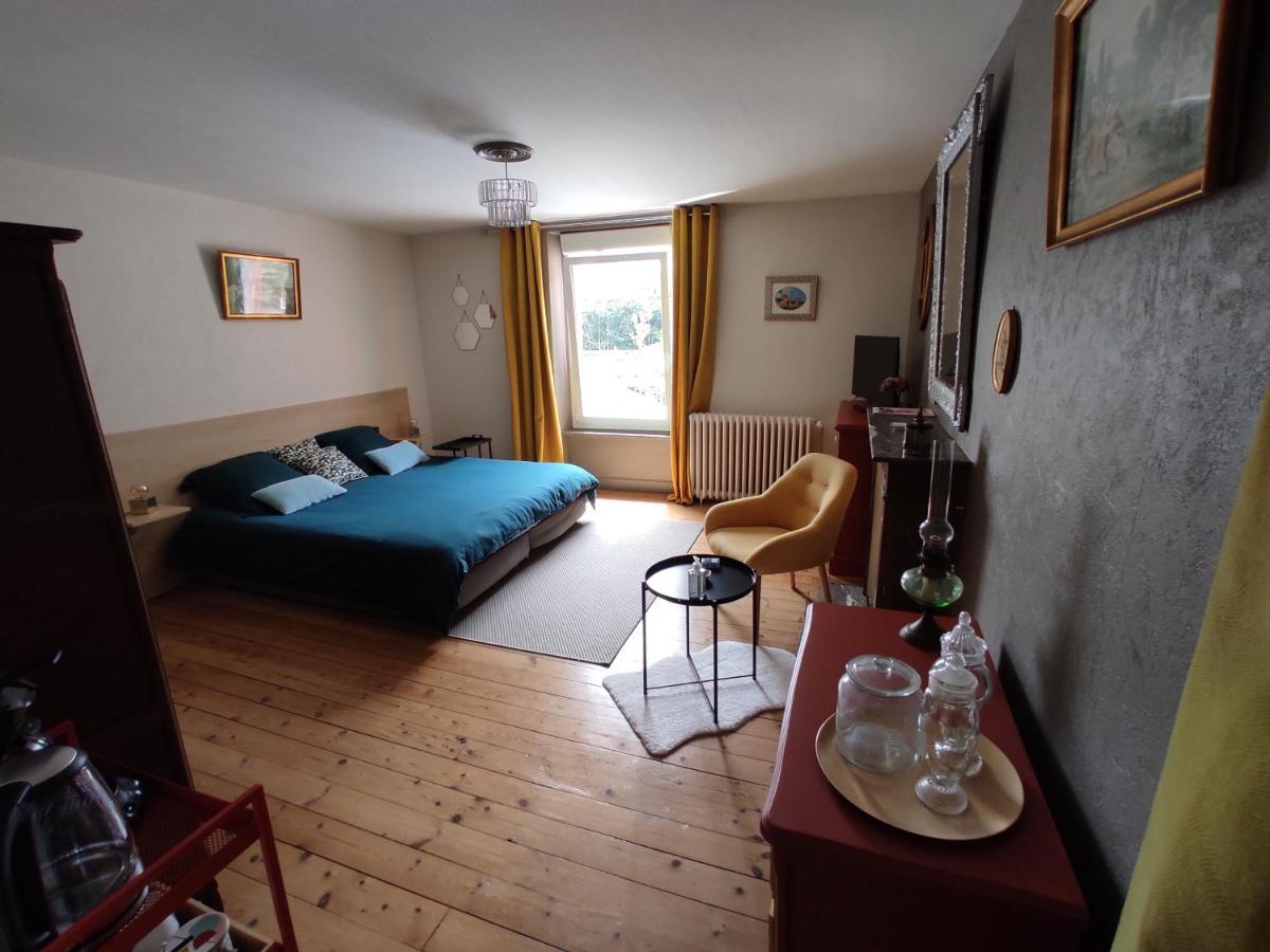 쎙브히육 Aux Trois Palmiers B&B 외부 사진