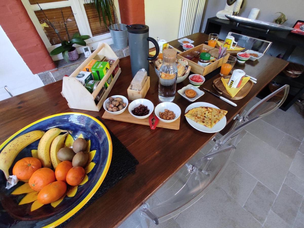 쎙브히육 Aux Trois Palmiers B&B 외부 사진